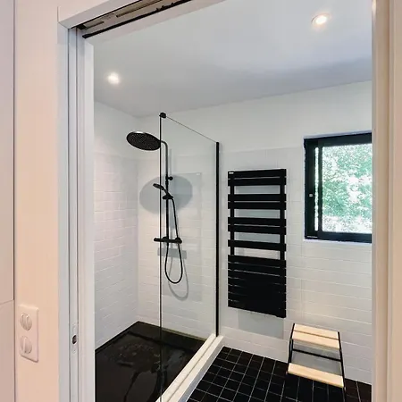 Quiet Villa, Sea And Mountain! 别墅